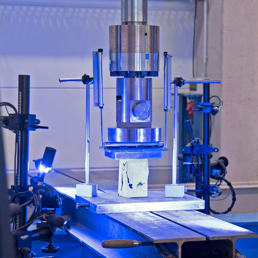 What is the difference to destructive testing methods?