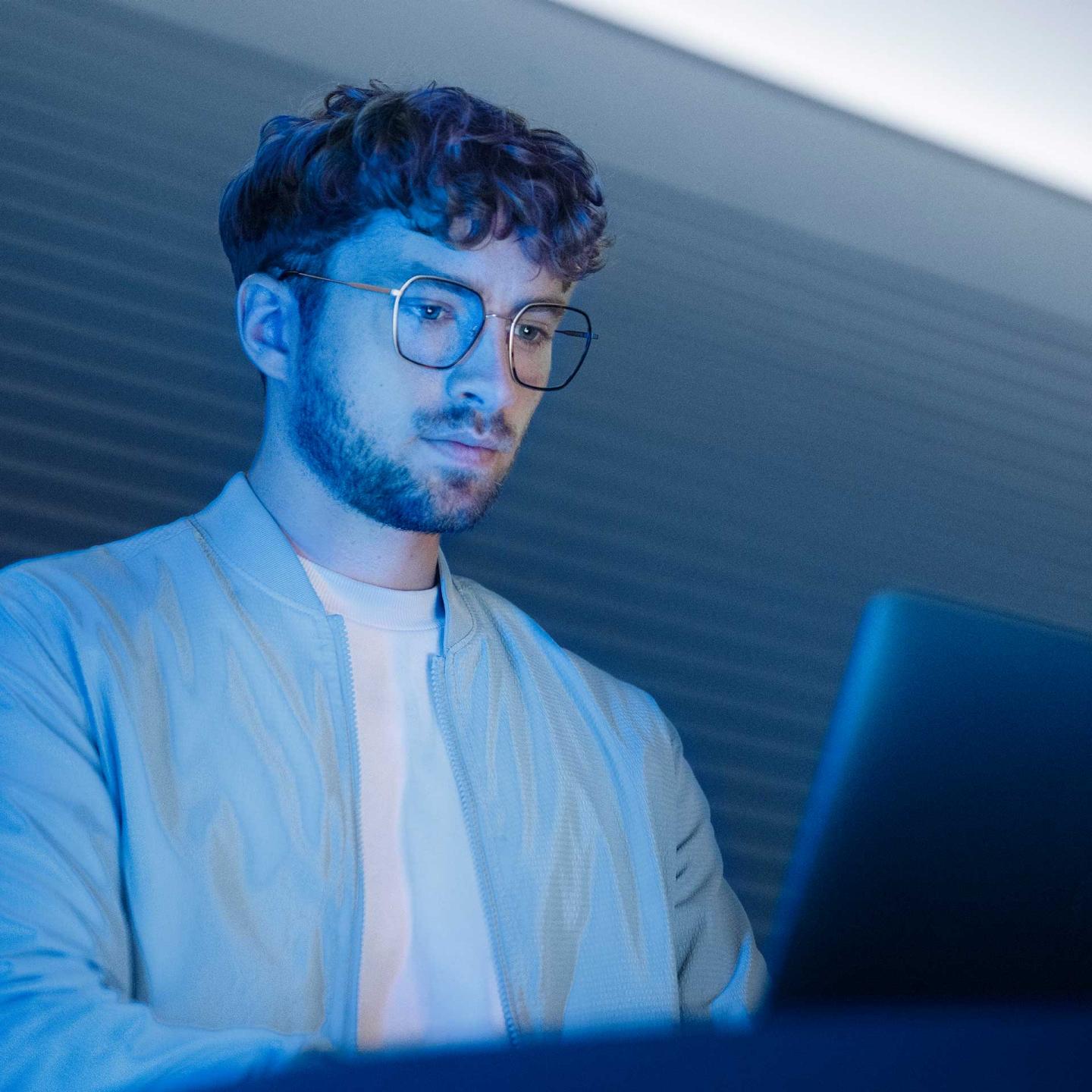 Blue Light Protection Coating ZEISS PhotoFusion X lenses | Photochromic lenses